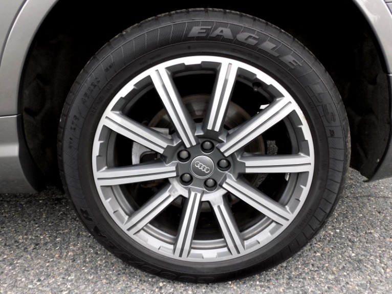 Used 2017 Audi Q7 3.0 TFSI Premium Plus Quattro Used 2017 Audi Q7 3.0 TFSI Premium Plus Quattro for sale at Metro West Motorcars LLC in Shrewsbury MA 28