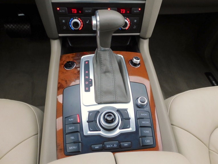 Used 2015 Audi Q7 3.0T Premium Quattro Used 2015 Audi Q7 3.0T Premium Quattro for sale at Metro West Motorcars LLC in Shrewsbury MA 12