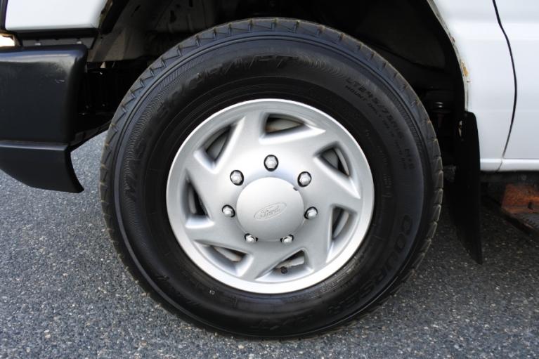 Used 2014 Ford Econoline E-250 Wheelchair Van Used 2014 Ford Econoline E-250 Wheelchair Van for sale at Metro West Motorcars LLC in Shrewsbury MA 24