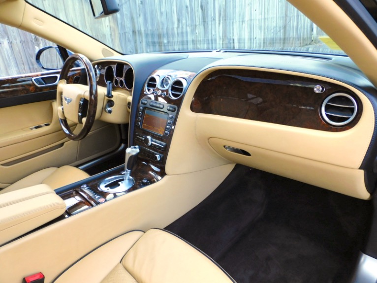 Used 2011 Bentley Continental Flying Spur Sedan Used 2011 Bentley Continental Flying Spur Sedan for sale  at Metro West Motorcars LLC in Shrewsbury MA 21