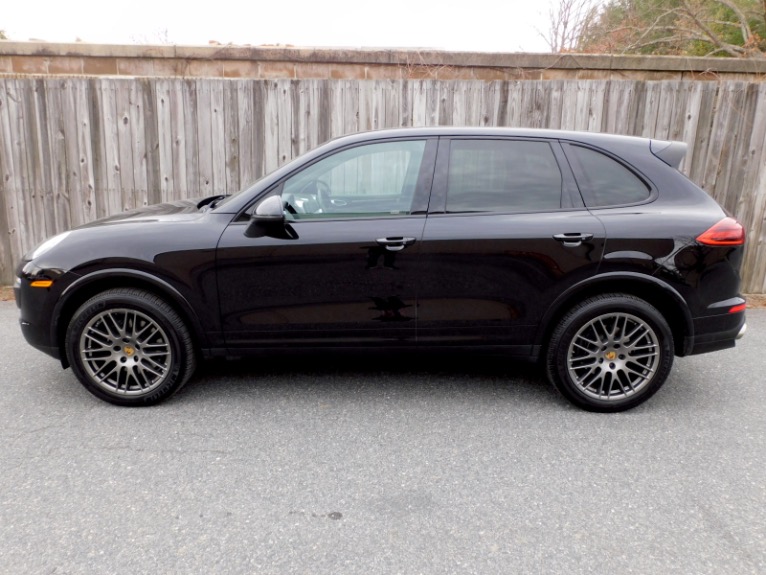 Used 2017 Porsche Cayenne Platinum Edition AWD Used 2017 Porsche Cayenne Platinum Edition AWD for sale at Metro West Motorcars LLC in Shrewsbury MA 2