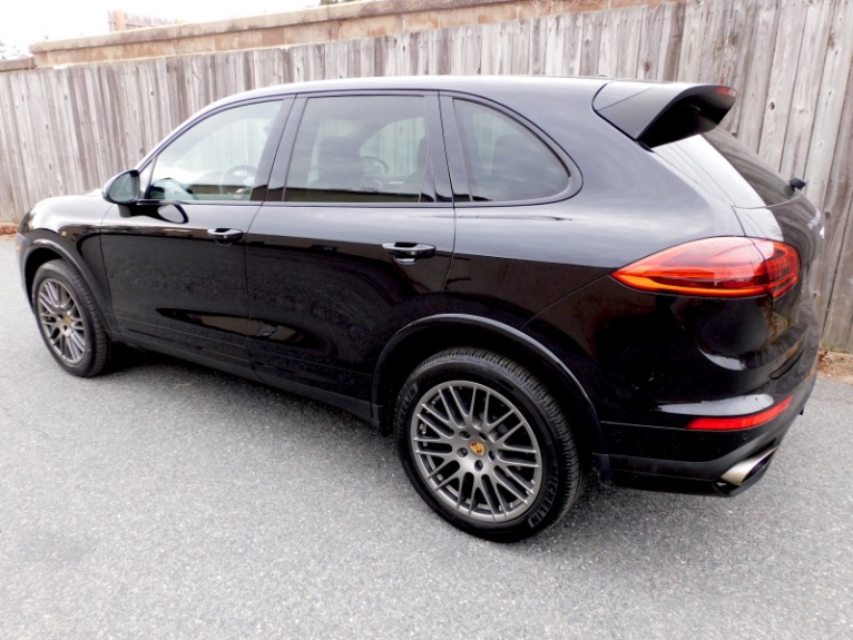 Used 2017 Porsche Cayenne Platinum Edition AWD Used 2017 Porsche Cayenne Platinum Edition AWD for sale  at Metro West Motorcars LLC in Shrewsbury MA 3