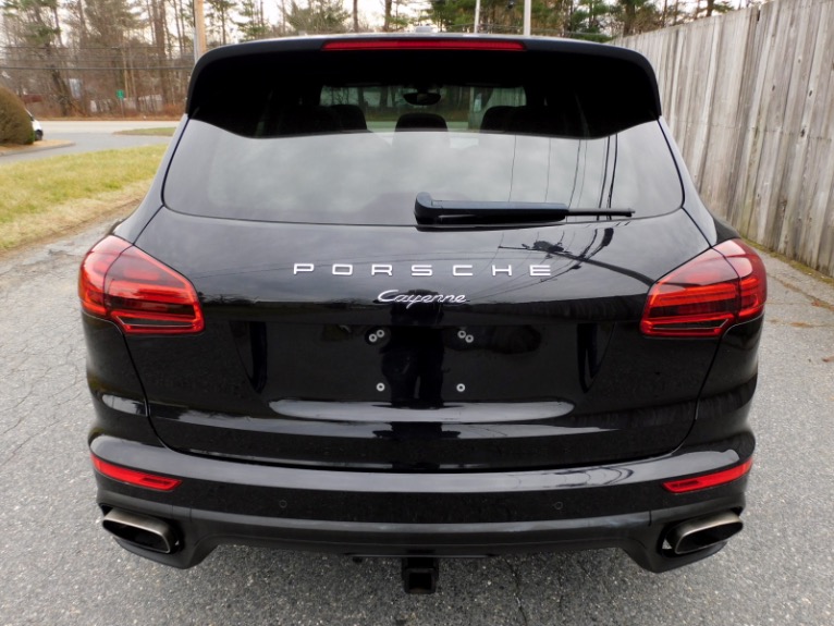 Used 2017 Porsche Cayenne Platinum Edition AWD Used 2017 Porsche Cayenne Platinum Edition AWD for sale at Metro West Motorcars LLC in Shrewsbury MA 4