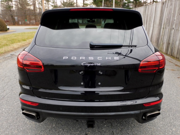 Used 2017 Porsche Cayenne Platinum Edition AWD Used 2017 Porsche Cayenne Platinum Edition AWD for sale  at Metro West Motorcars LLC in Shrewsbury MA 4