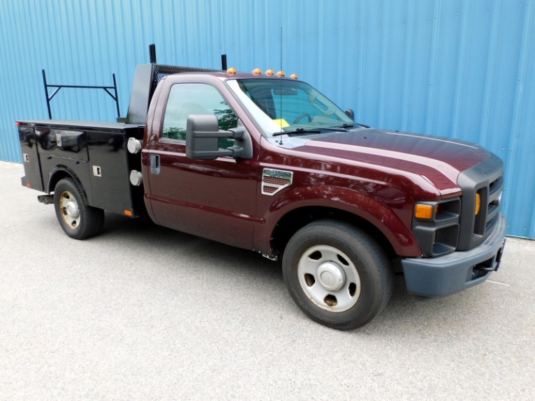 Used 2009 Ford Super Duty F-350 Srw 2WD Reg Cab 137 XL Used 2009 Ford Super Duty F-350 Srw 2WD Reg Cab 137 XL for sale  at Metro West Motorcars LLC in Shrewsbury MA 9