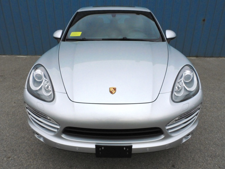 Used 2013 Porsche Cayenne AWD Used 2013 Porsche Cayenne AWD for sale at Metro West Motorcars LLC in Shrewsbury MA 8
