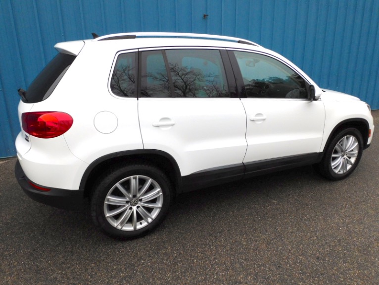 Used 2016 Volkswagen Tiguan SE 4MOTION Used 2016 Volkswagen Tiguan SE 4MOTION for sale  at Metro West Motorcars LLC in Shrewsbury MA 5