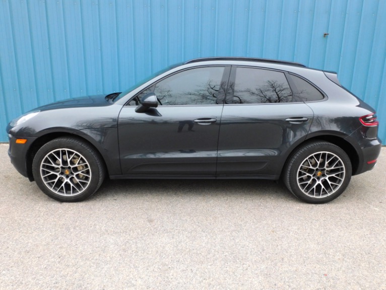 Used 2017 Porsche Macan S AWD Used 2017 Porsche Macan S AWD for sale  at Metro West Motorcars LLC in Shrewsbury MA 2