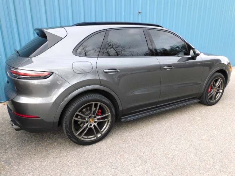 Used 2020 Porsche Cayenne AWD Used 2020 Porsche Cayenne AWD for sale  at Metro West Motorcars LLC in Shrewsbury MA 5