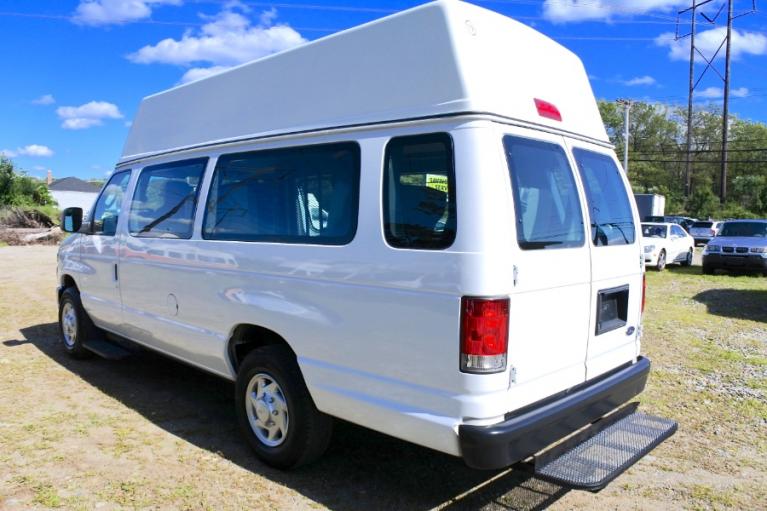Used 2014 Ford Econoline E-250 Wheelchair Van Used 2014 Ford Econoline E-250 Wheelchair Van for sale at Metro West Motorcars LLC in Shrewsbury MA 3