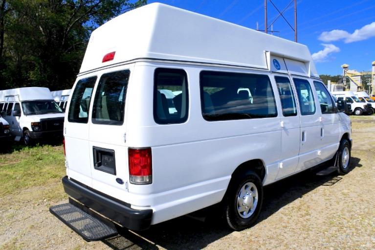 Used 2014 Ford Econoline E-250 Wheelchair Van Used 2014 Ford Econoline E-250 Wheelchair Van for sale at Metro West Motorcars LLC in Shrewsbury MA 5