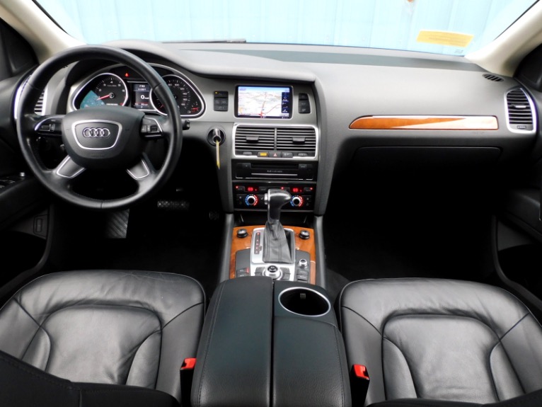 Used 2015 Audi Q7 3.0T Premium Quattro Used 2015 Audi Q7 3.0T Premium Quattro for sale at Metro West Motorcars LLC in Shrewsbury MA 9
