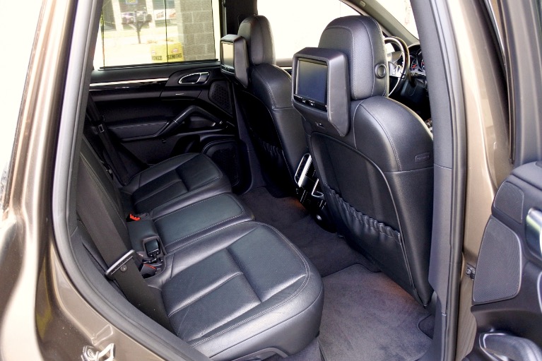 Used 2011 Porsche Cayenne AWD Used 2011 Porsche Cayenne AWD for sale at Metro West Motorcars LLC in Shrewsbury MA 19