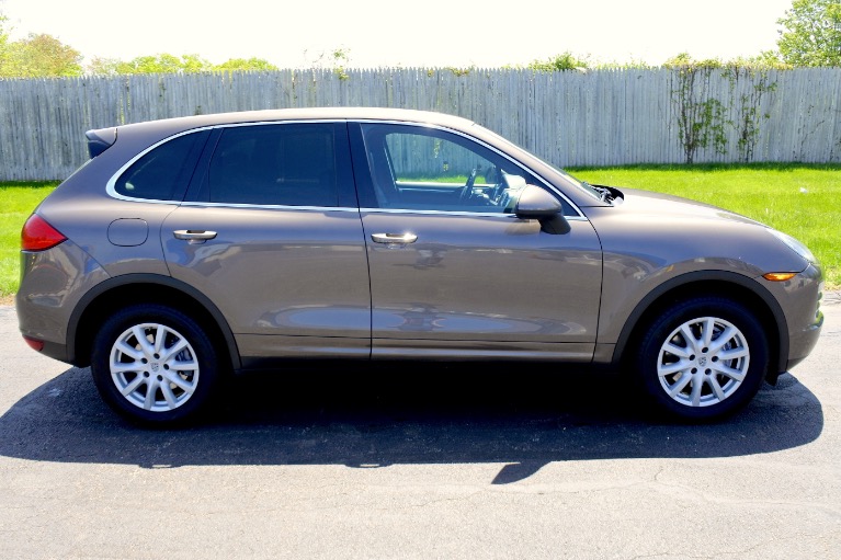 Used 2011 Porsche Cayenne AWD Used 2011 Porsche Cayenne AWD for sale at Metro West Motorcars LLC in Shrewsbury MA 6