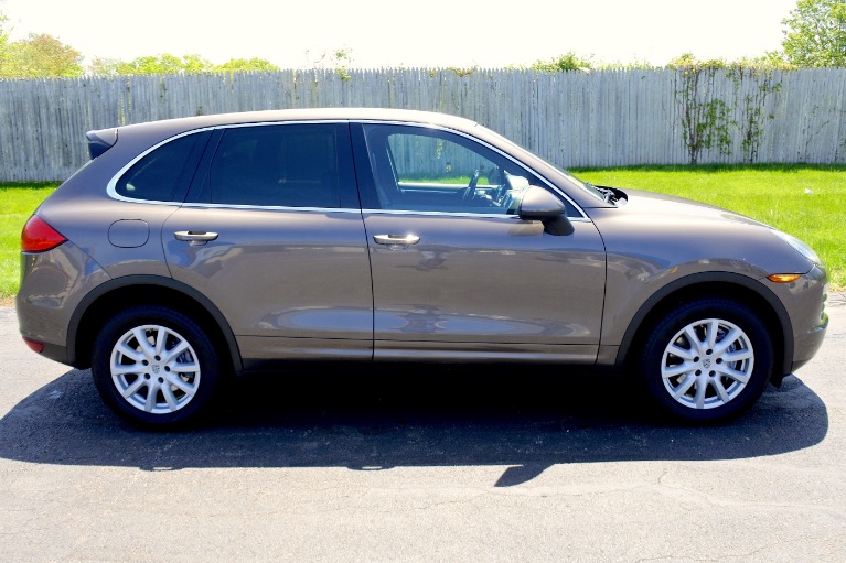 Used 2011 Porsche Cayenne AWD Used 2011 Porsche Cayenne AWD for sale  at Metro West Motorcars LLC in Shrewsbury MA 6