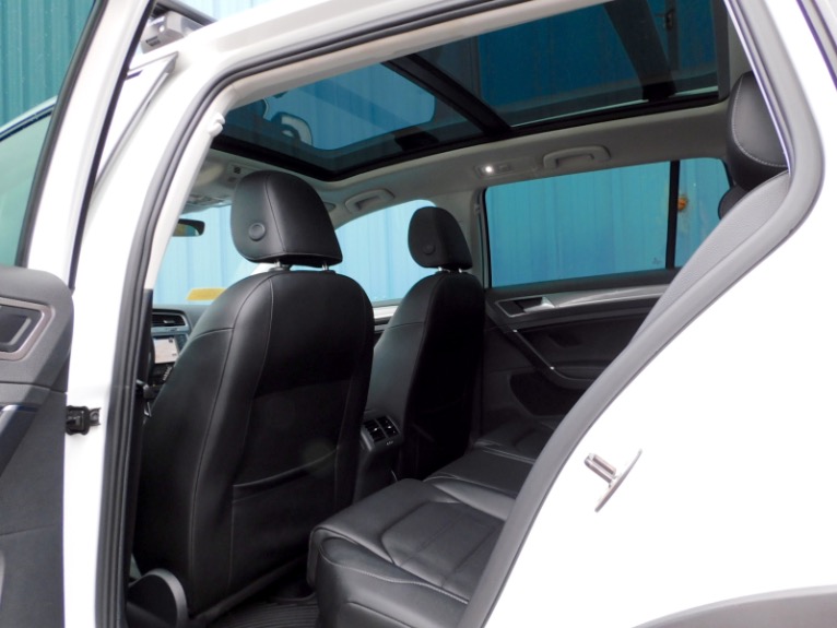 Used 2017 Volkswagen Golf Alltrack 1.8T SEL DSG Used 2017 Volkswagen Golf Alltrack 1.8T SEL DSG for sale at Metro West Motorcars LLC in Shrewsbury MA 15