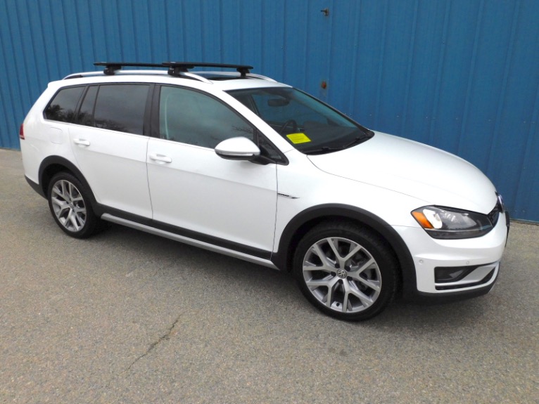 Used 2017 Volkswagen Golf Alltrack 1.8T SEL DSG Used 2017 Volkswagen Golf Alltrack 1.8T SEL DSG for sale at Metro West Motorcars LLC in Shrewsbury MA 7