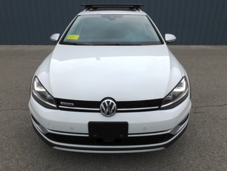 Used 2017 Volkswagen Golf Alltrack 1.8T SEL DSG Used 2017 Volkswagen Golf Alltrack 1.8T SEL DSG for sale at Metro West Motorcars LLC in Shrewsbury MA 8
