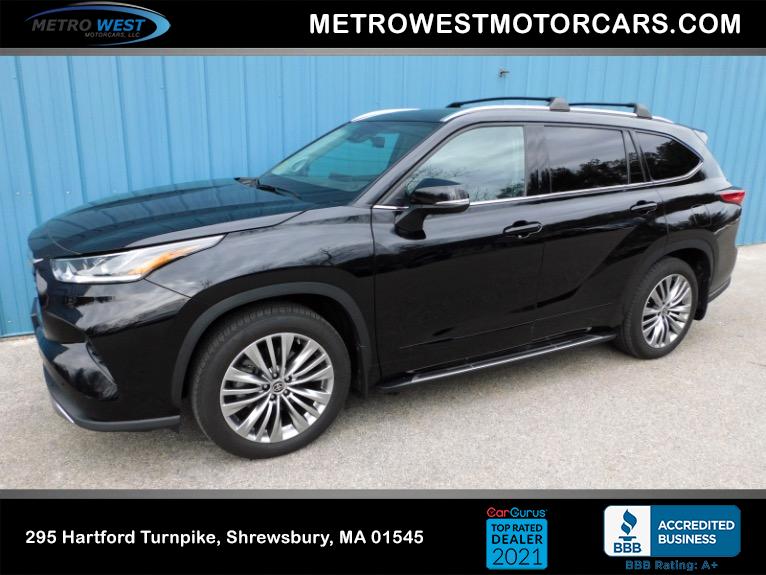 Used 2022 Toyota Highlander Platinum AWD (Natl) Used 2022 Toyota Highlander Platinum AWD (Natl) for sale  at Metro West Motorcars LLC in Shrewsbury MA 1