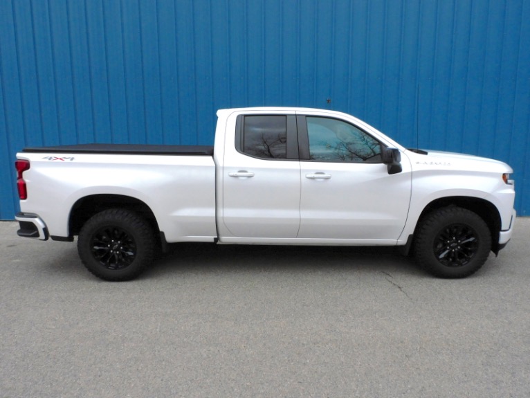 Used 2019 Chevrolet Silverado 1500 4WD Double Cab 147 RST Used 2019 Chevrolet Silverado 1500 4WD Double Cab 147 RST for sale  at Metro West Motorcars LLC in Shrewsbury MA 6