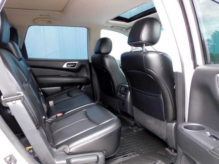 Used 2017 Nissan Pathfinder 4x4 Platinum Used 2017 Nissan Pathfinder 4x4 Platinum for sale at Metro West Motorcars LLC in Shrewsbury MA 20