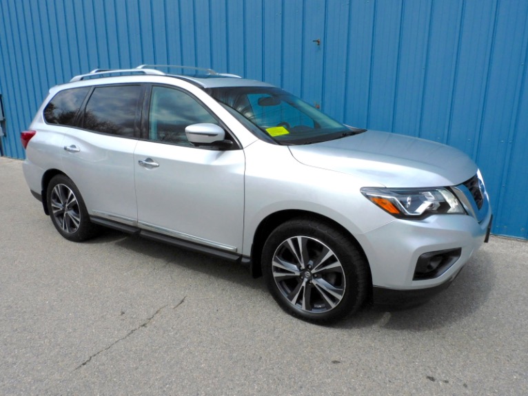 Used 2017 Nissan Pathfinder 4x4 Platinum Used 2017 Nissan Pathfinder 4x4 Platinum for sale at Metro West Motorcars LLC in Shrewsbury MA 7