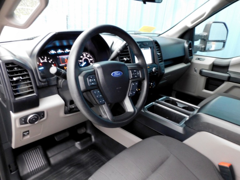 Used 2019 Ford F-150 XL 4WD SuperCrew 5.5'' Box Used 2019 Ford F-150 XL 4WD SuperCrew 5.5'' Box for sale at Metro West Motorcars LLC in Shrewsbury MA 12