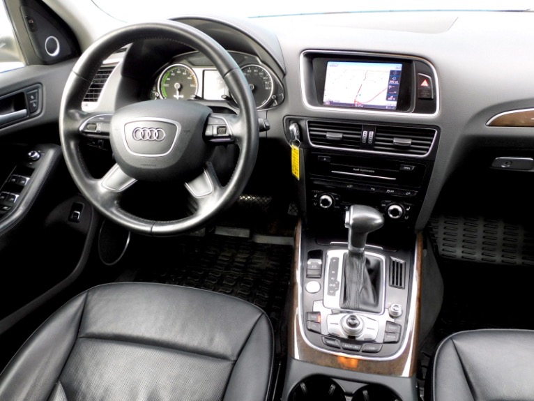 Used 2013 Audi Q5 2.0T Prestige Hybrid Quattro Used 2013 Audi Q5 2.0T Prestige Hybrid Quattro for sale  at Metro West Motorcars LLC in Shrewsbury MA 10