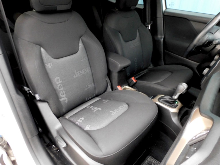 Used 2017 Jeep Renegade Latitude 4x4 Used 2017 Jeep Renegade Latitude 4x4 for sale at Metro West Motorcars LLC in Shrewsbury MA 19