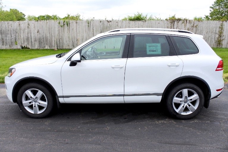 Used 2012 Volkswagen Touareg TDI Lux Used 2012 Volkswagen Touareg TDI Lux for sale  at Metro West Motorcars LLC in Shrewsbury MA 2