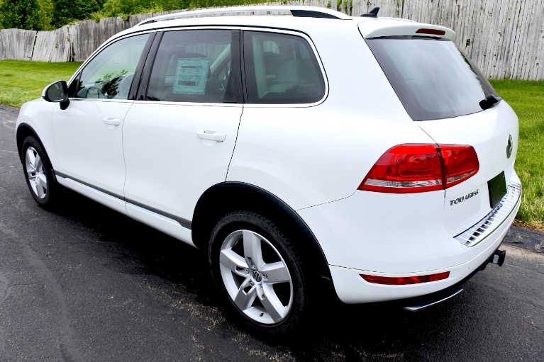 Used 2012 Volkswagen Touareg TDI Lux Used 2012 Volkswagen Touareg TDI Lux for sale  at Metro West Motorcars LLC in Shrewsbury MA 3