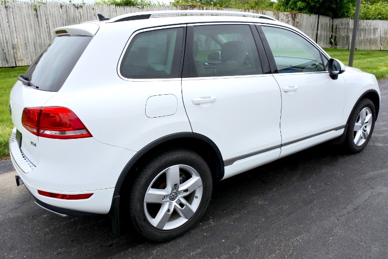 Used 2012 Volkswagen Touareg TDI Lux Used 2012 Volkswagen Touareg TDI Lux for sale  at Metro West Motorcars LLC in Shrewsbury MA 5
