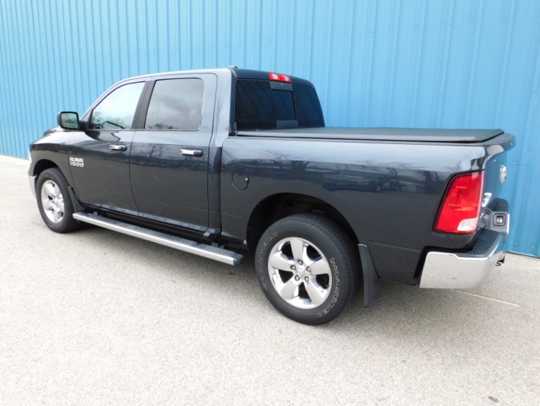 Used 2014 Ram 1500 4WD Crew Cab 140.5 Big Horn Used 2014 Ram 1500 4WD Crew Cab 140.5 Big Horn for sale  at Metro West Motorcars LLC in Shrewsbury MA 3