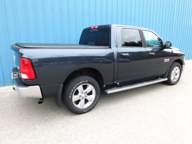 Used 2014 Ram 1500 4WD Crew Cab 140.5 Big Horn Used 2014 Ram 1500 4WD Crew Cab 140.5 Big Horn for sale  at Metro West Motorcars LLC in Shrewsbury MA 5