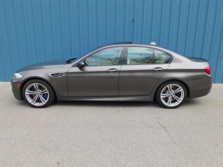 Used 2013 BMW M5 Sedan Used 2013 BMW M5 Sedan for sale  at Metro West Motorcars LLC in Shrewsbury MA 2