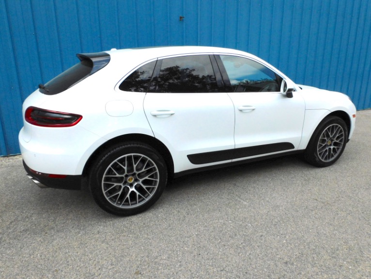 Used 2017 Porsche Macan S AWD Used 2017 Porsche Macan S AWD for sale  at Metro West Motorcars LLC in Shrewsbury MA 5