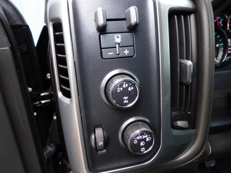 Used 2015 Chevrolet Silverado 2500hd 4WD Crew Cab 153.7 LTZ Used 2015 Chevrolet Silverado 2500hd 4WD Crew Cab 153.7 LTZ for sale at Metro West Motorcars LLC in Shrewsbury MA 12
