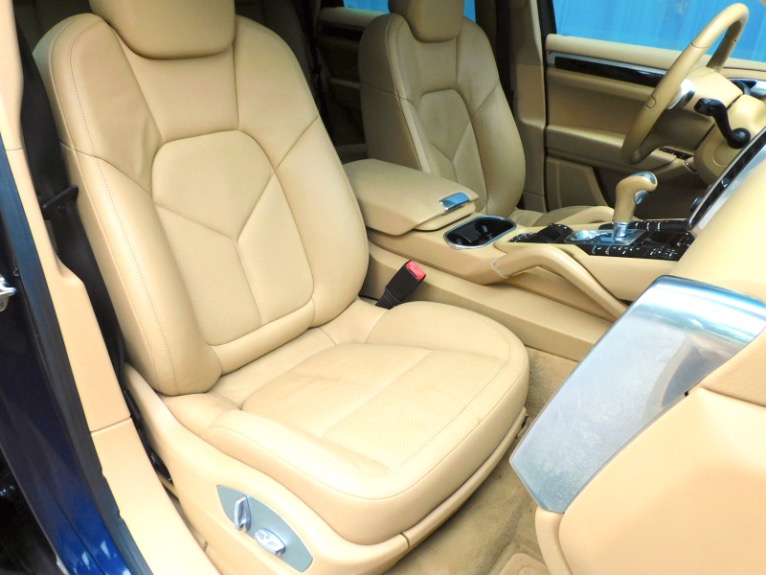 Used 2013 Porsche Cayenne AWD Used 2013 Porsche Cayenne AWD for sale at Metro West Motorcars LLC in Shrewsbury MA 19