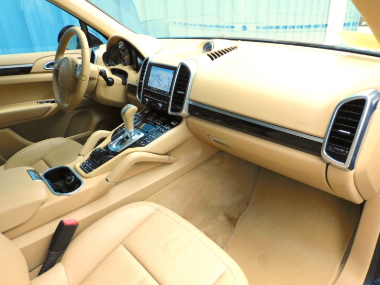 Used 2013 Porsche Cayenne AWD Used 2013 Porsche Cayenne AWD for sale at Metro West Motorcars LLC in Shrewsbury MA 20