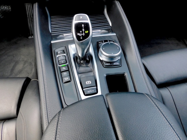 Used 2018 BMW X6 xDrive35i Sports Activity Coupe Used 2018 BMW X6 xDrive35i Sports Activity Coupe for sale at Metro West Motorcars LLC in Shrewsbury MA 12