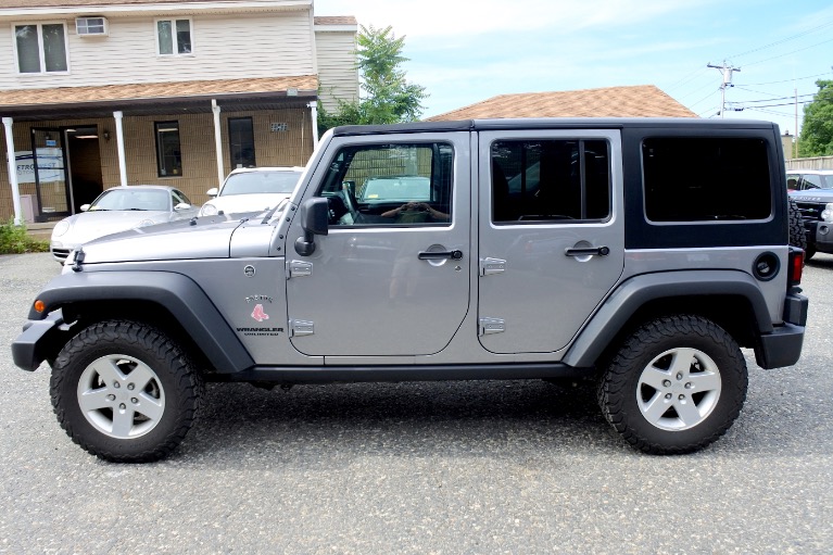 Used 2017 Jeep Wrangler Unlimited Sport 4x4 Used 2017 Jeep Wrangler Unlimited Sport 4x4 for sale at Metro West Motorcars LLC in Shrewsbury MA 2