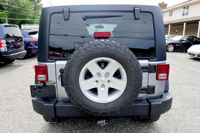 Used 2017 Jeep Wrangler Unlimited Sport 4x4 Used 2017 Jeep Wrangler Unlimited Sport 4x4 for sale at Metro West Motorcars LLC in Shrewsbury MA 4