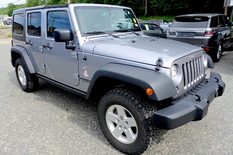Used 2017 Jeep Wrangler Unlimited Sport 4x4 Used 2017 Jeep Wrangler Unlimited Sport 4x4 for sale at Metro West Motorcars LLC in Shrewsbury MA 7