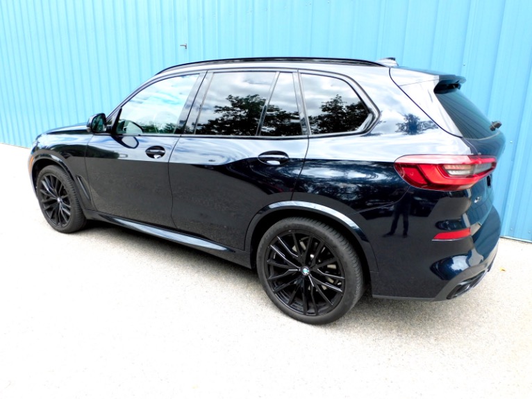 Used 2021 BMW X5 M50i Sports Activity Vehicle Used 2021 BMW X5 M50i Sports Activity Vehicle for sale  at Metro West Motorcars LLC in Shrewsbury MA 3