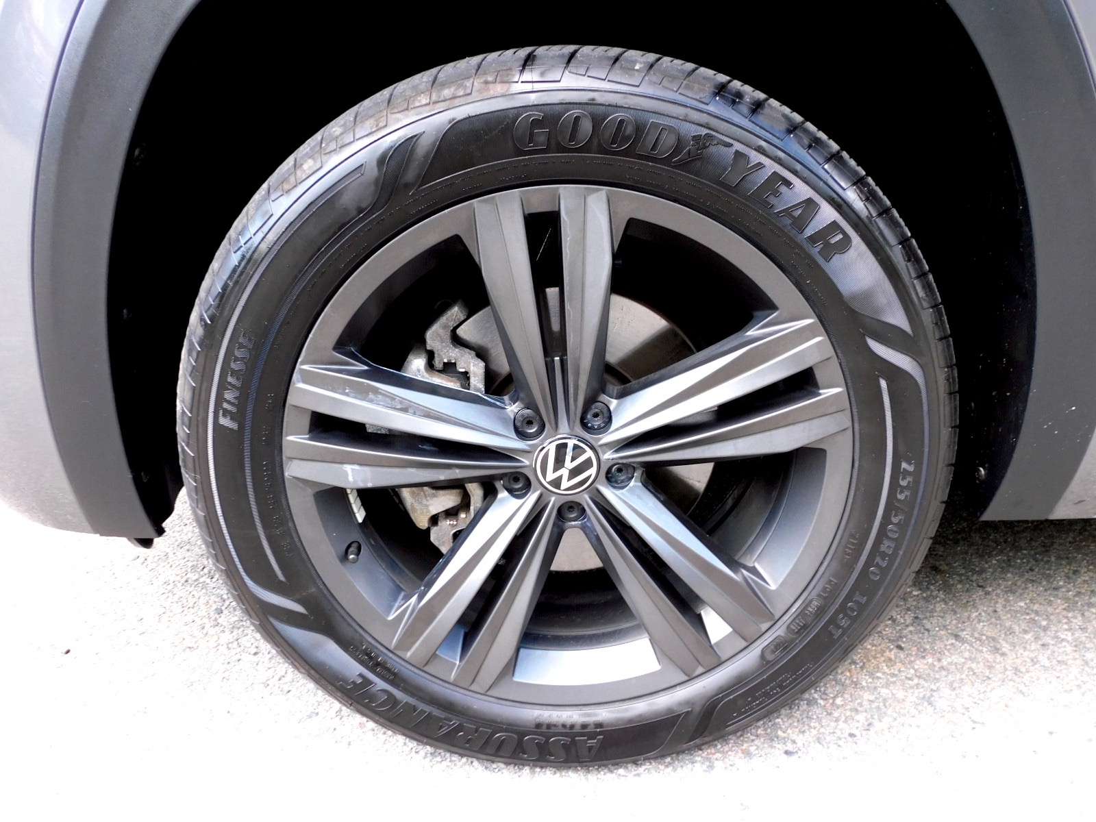 Vw Atlas R Line Wheel Used 2021 Volkswagen Atlas 3.6L V6 SE w/Technology R-Line 4MOTION *Ltd ...