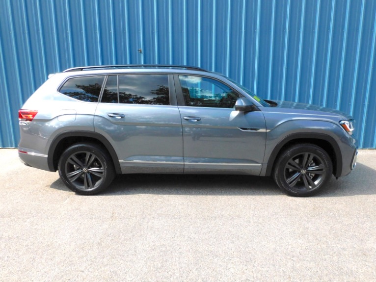 Used 2021 Volkswagen Atlas 3.6L V6 SE w/Technology R-Line 4MOTION *Ltd Avail* Used 2021 Volkswagen Atlas 3.6L V6 SE w/Technology R-Line 4MOTION *Ltd Avail* for sale at Metro West Motorcars LLC in Shrewsbury MA 6