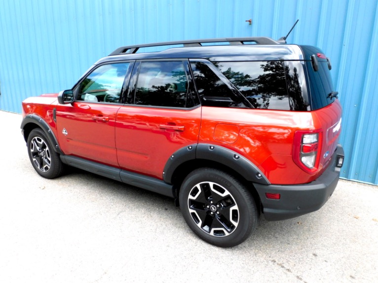 Used 2022 Ford Bronco Sport Outer Banks 4x4 Used 2022 Ford Bronco Sport Outer Banks 4x4 for sale at Metro West Motorcars LLC in Shrewsbury MA 3