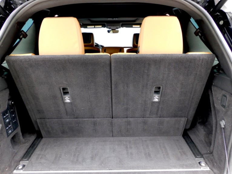 Used 2018 Land Rover Discovery HSE Luxury Td6 Diesel Used 2018 Land Rover Discovery HSE Luxury Td6 Diesel for sale at Metro West Motorcars LLC in Shrewsbury MA 29