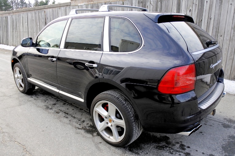 Used 2006 Porsche Cayenne Turbo S AWD Used 2006 Porsche Cayenne Turbo S AWD for sale  at Metro West Motorcars LLC in Shrewsbury MA 3