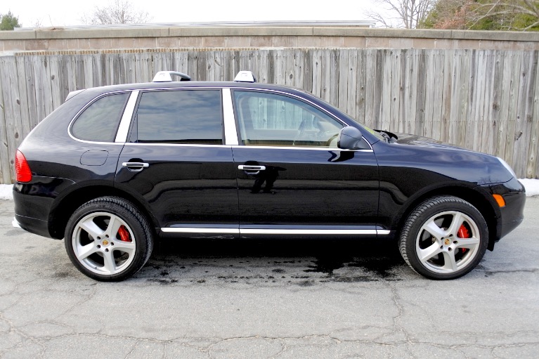 Used 2006 Porsche Cayenne Turbo S AWD Used 2006 Porsche Cayenne Turbo S AWD for sale  at Metro West Motorcars LLC in Shrewsbury MA 6